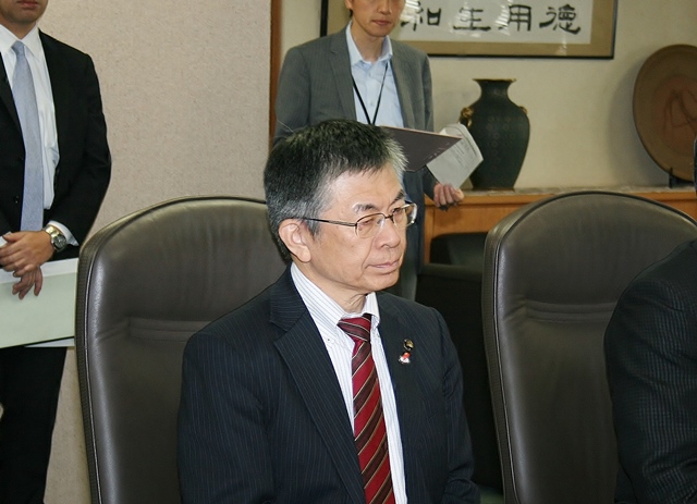 岡﨑・高知市長