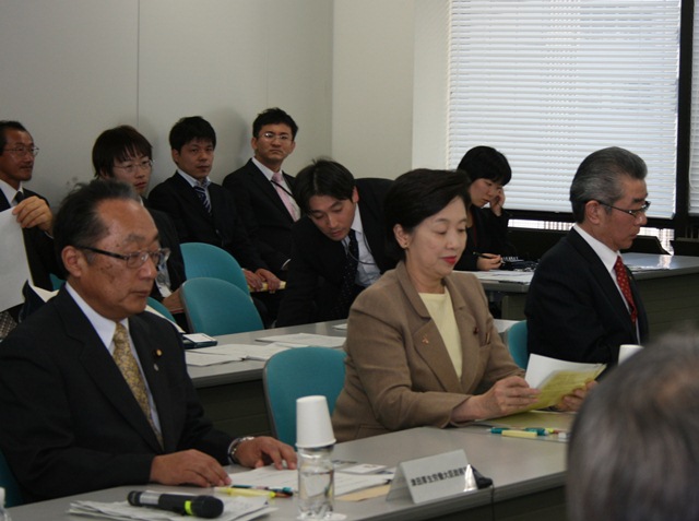 (写真)生活保護制度に関する国と地方の協議の風景