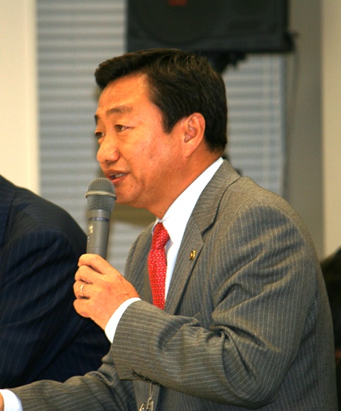 (写真)大西・高松市長