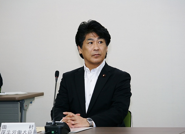 田村・厚生労働大臣